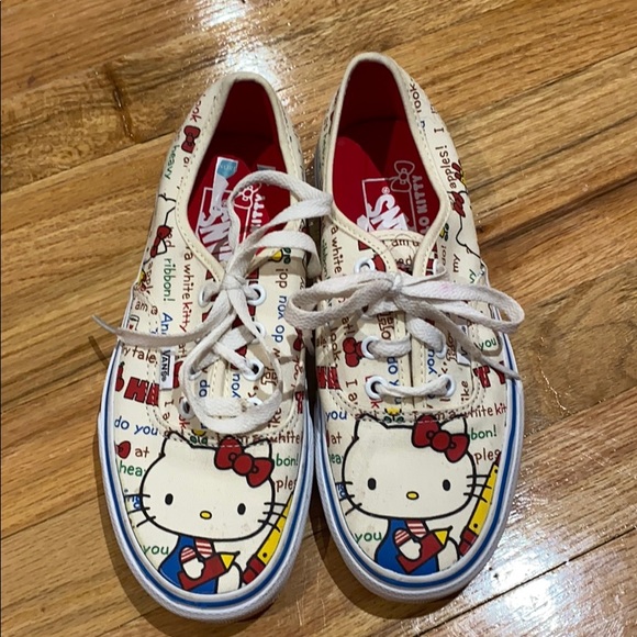 Vans Shoes - Women’s Vans